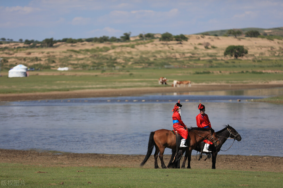 黑骏马组合歌曲辽阔的草原,黑骏马民歌