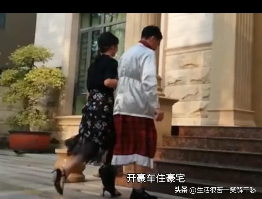 山寨“小沈阳”组建“四大天王”组合，出场费动辄百万！