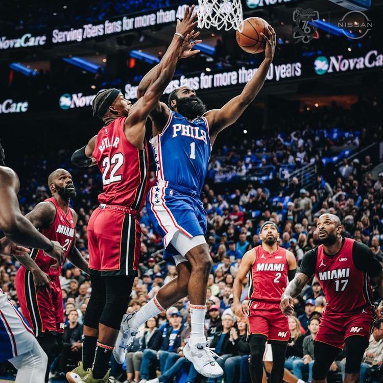 联盟十大控球后卫排名,联盟现役前三后卫排名