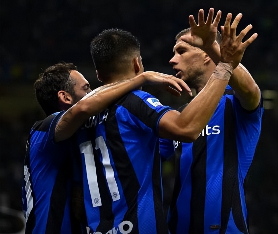 意甲最新积分榜:罗马3-0登顶,国米3-1升至第2,米兰爆冷掉第三