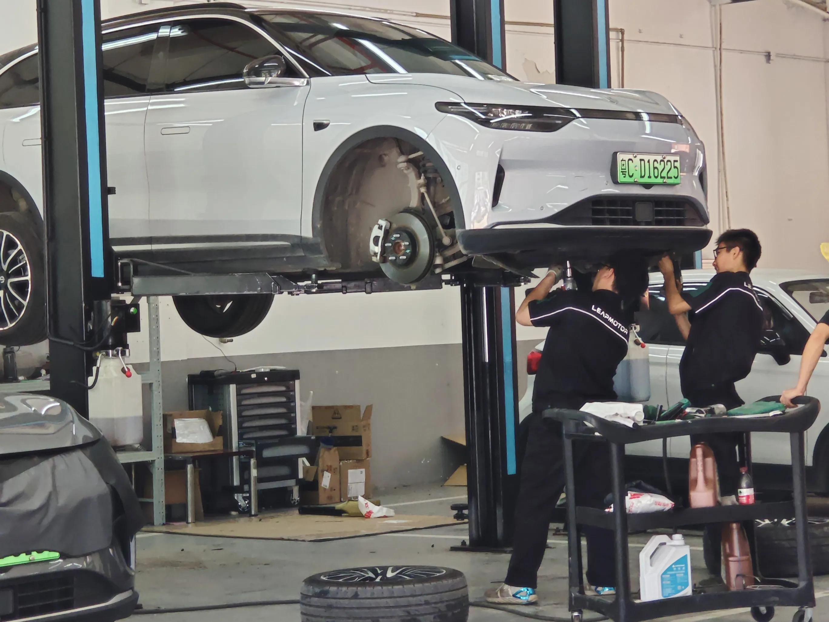 昂科威四万公里保养项目,高尔夫四万公里保养项目