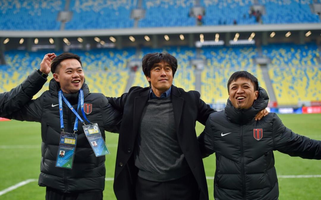 名帅谈中国足球,中国足球教练训斥国足