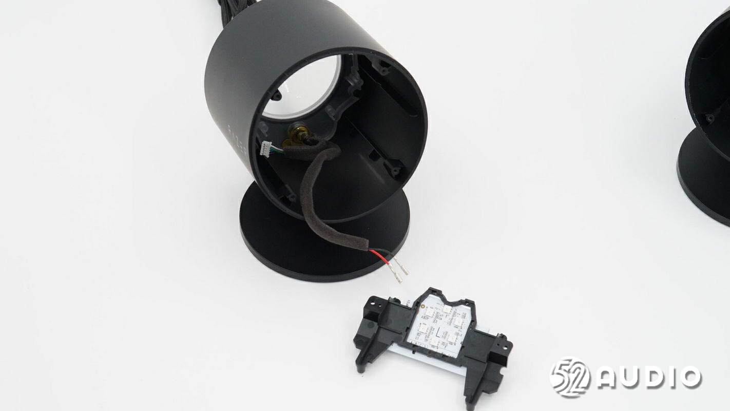 雷蛇天狼星v2专业版,razer雷蛇利维坦巨兽v2和天狼星v2