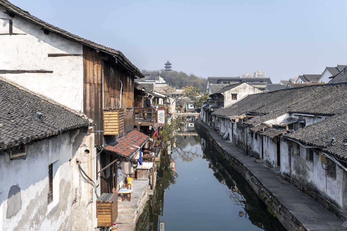 不繁华也不拥挤,绍兴是慢节奏的城市