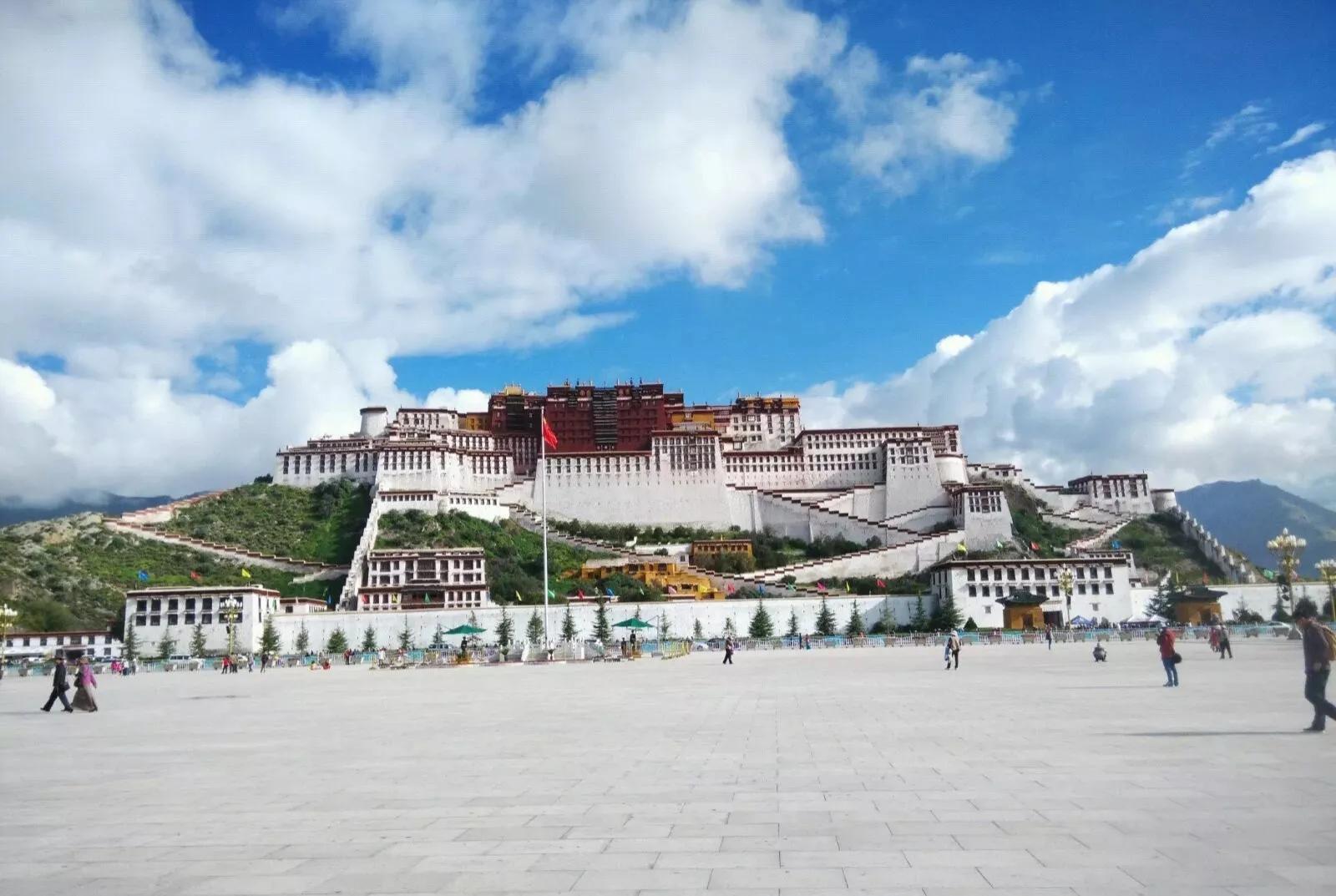 西藏无人区旅游攻略,2021西藏必火的7个旅行地此生必去