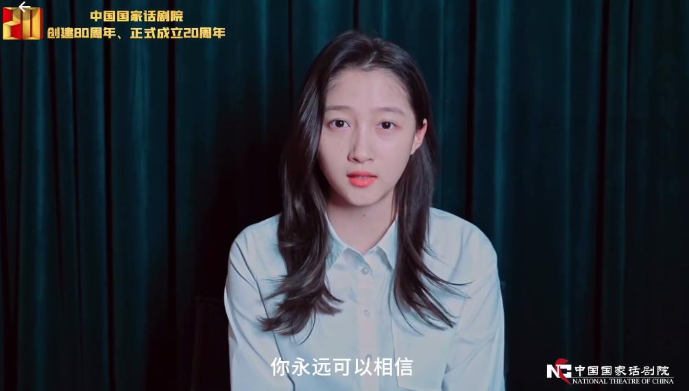 鹿晗关晓彤自交往以来备受争议,鹿晗关晓彤公开恋情前的回顾