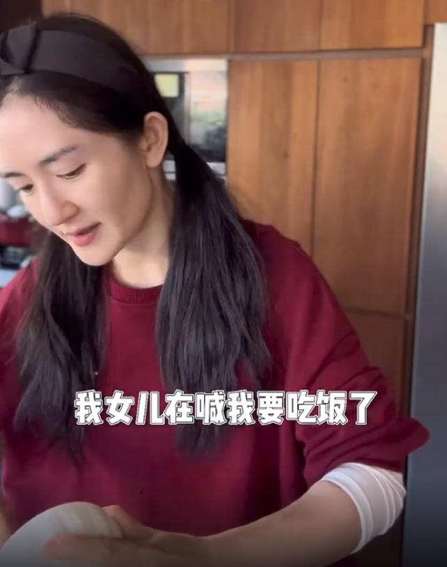 谢娜综艺谈小咘芽,谢娜和小咘芽的互动