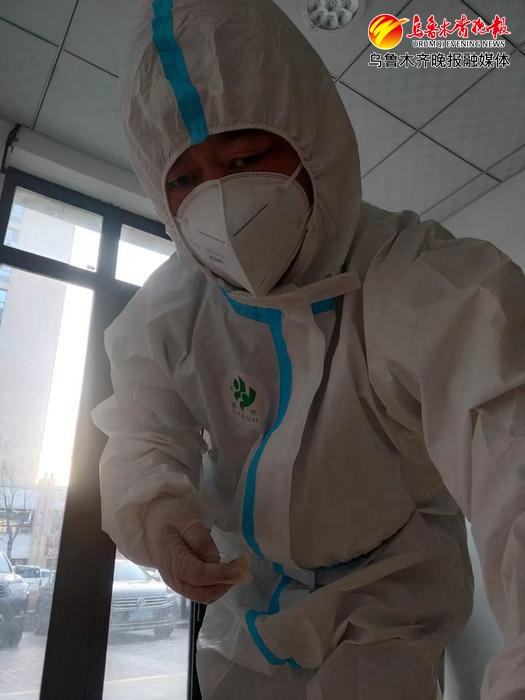 乌鲁木齐防疫故事丨李守国：一个人一辆车奔忙在送药路上