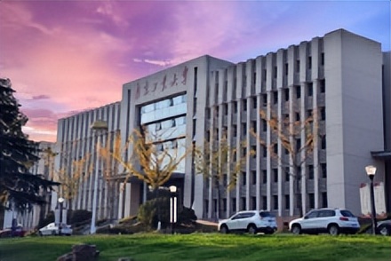 南京工业大学官网公示,明德厚学求实笃行