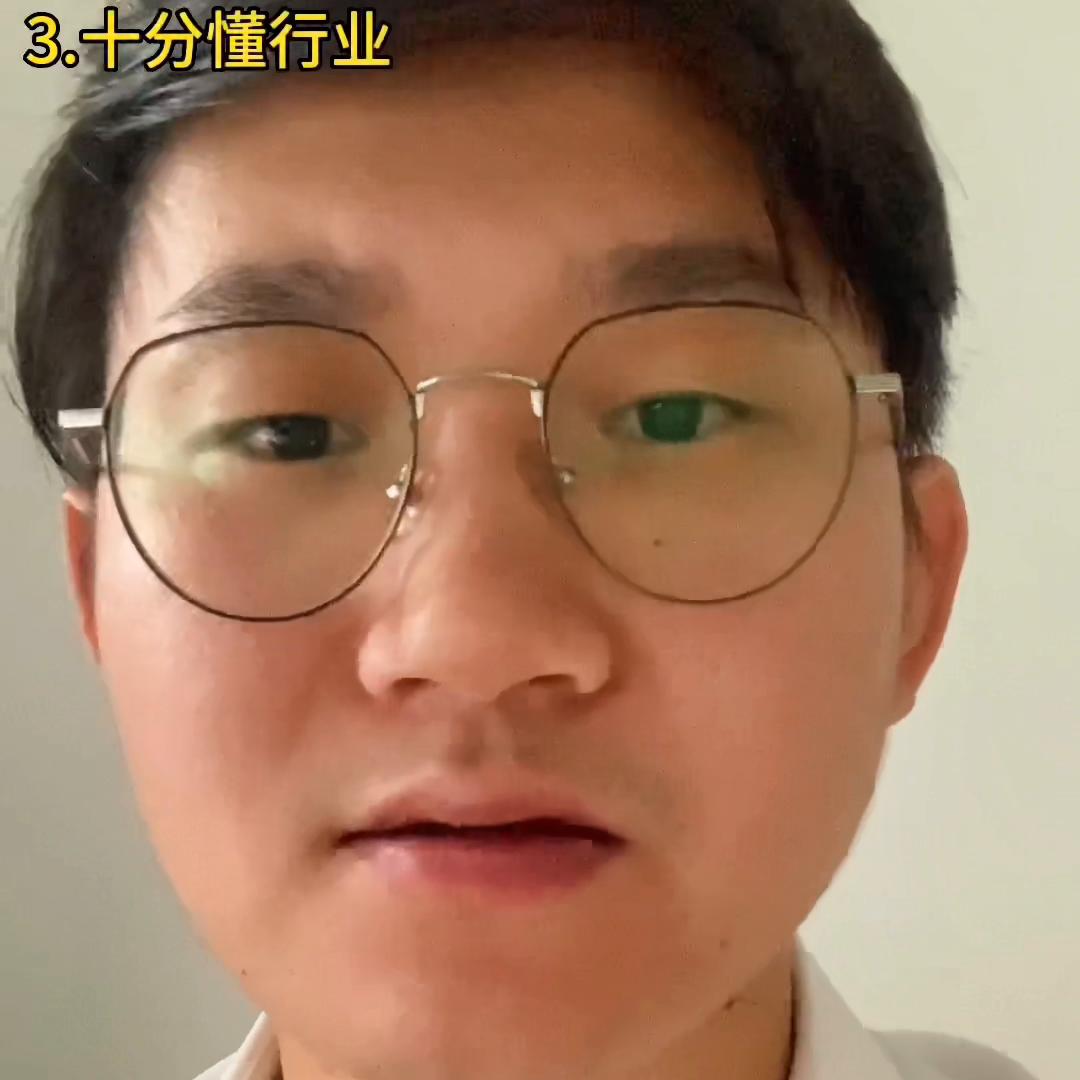 男子开咖啡店赚钱吗,小伙在上海开咖啡店