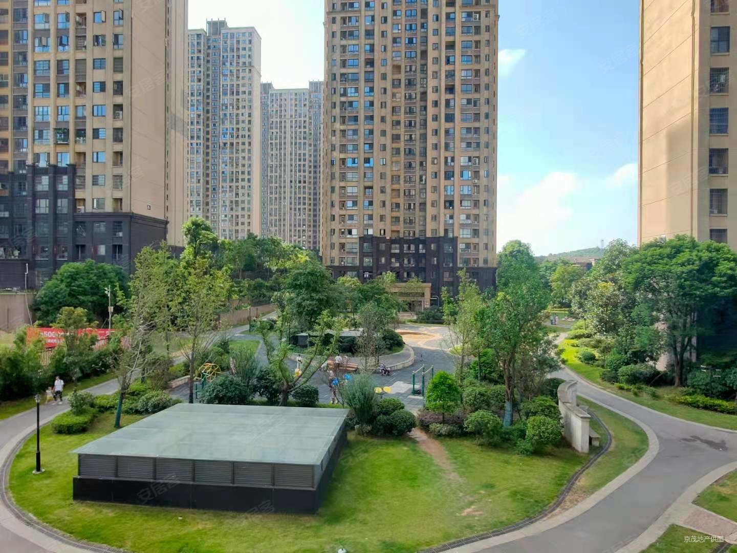 7折尊享岳麓西天麓小区法拍房精装大三房拧包入住