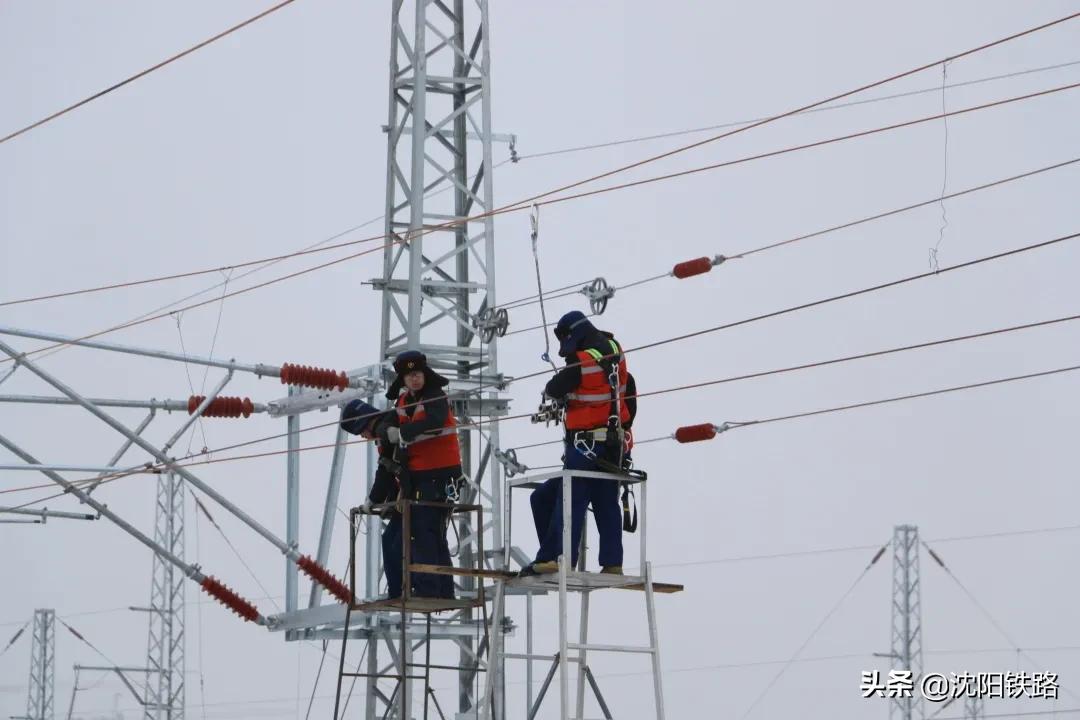 涨知识铁道信号知识汇总,动车接触网不会磨坏吗