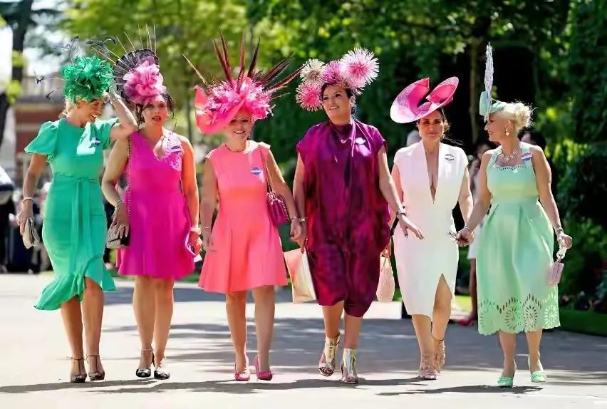 英国皇家赛马会衣服帽子,英国赛马帽子