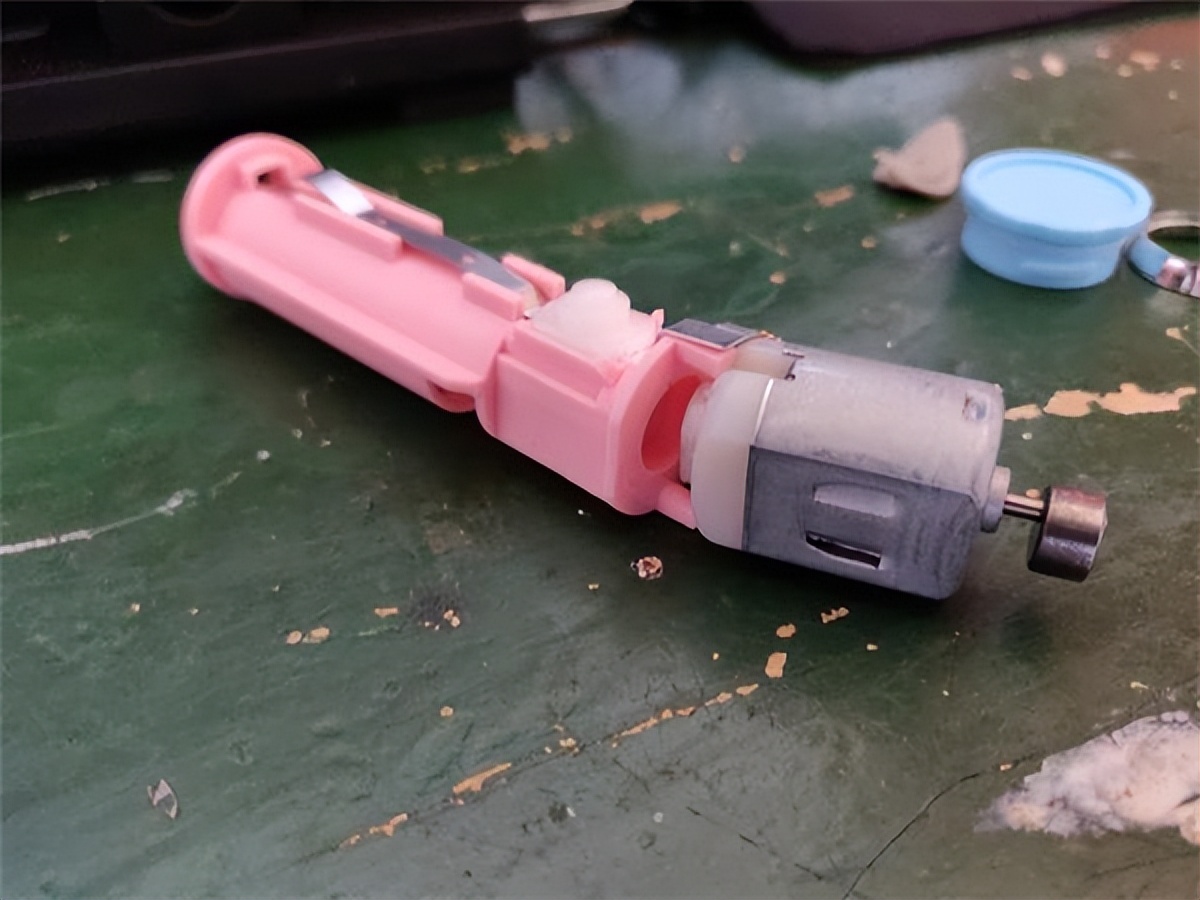 电动牙刷对牙齿有什么好处和坏处,儿童电动牙刷的利弊