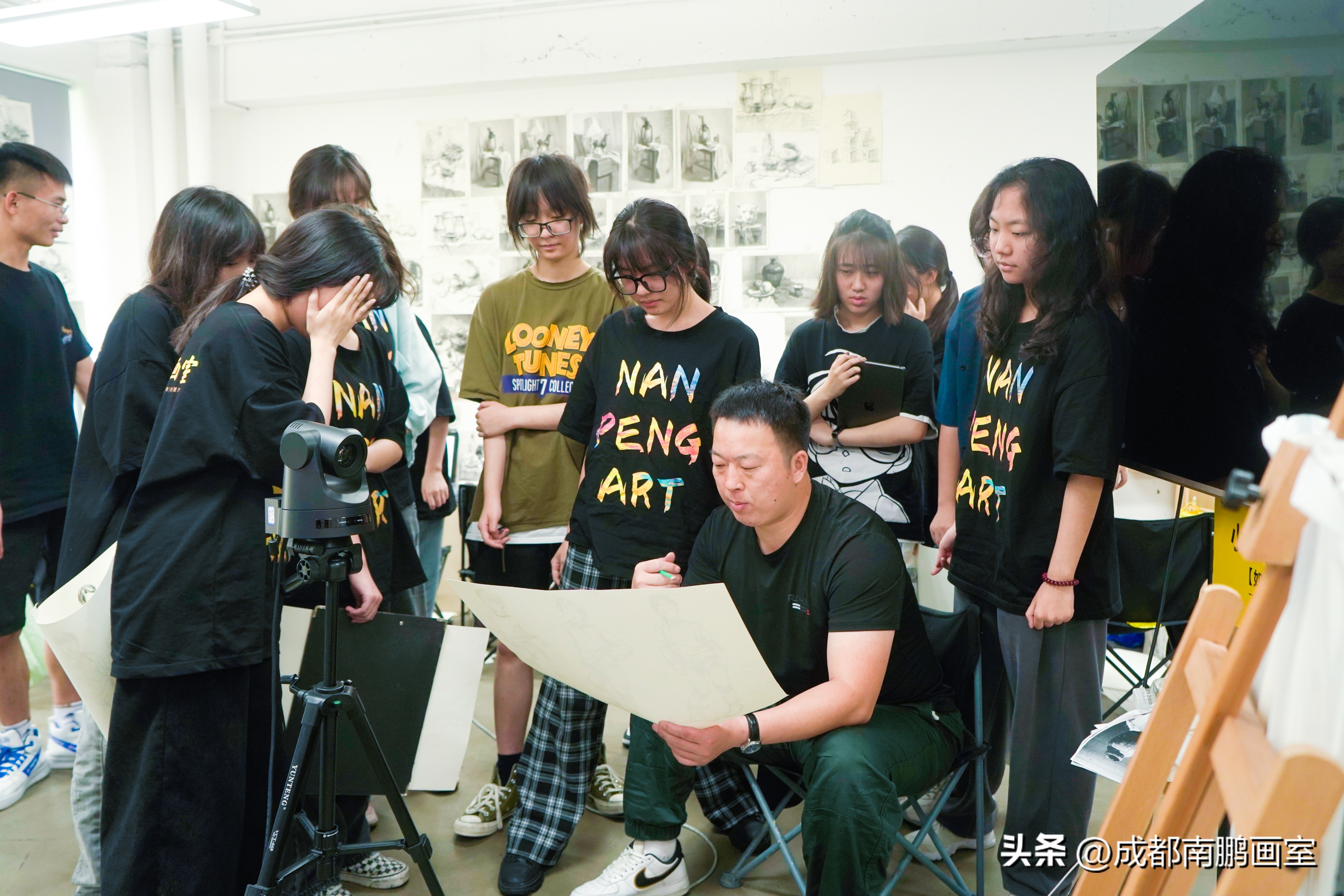 四川美术生报考山东工艺美术学院,四川美术生多少分能考上二本