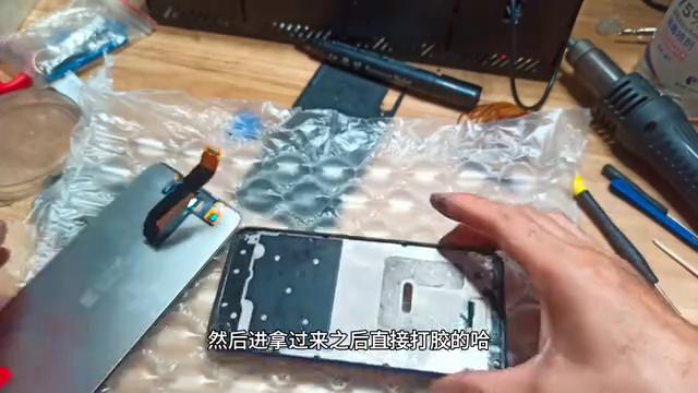 手机换屏一百多的可以吗,更换手机屏