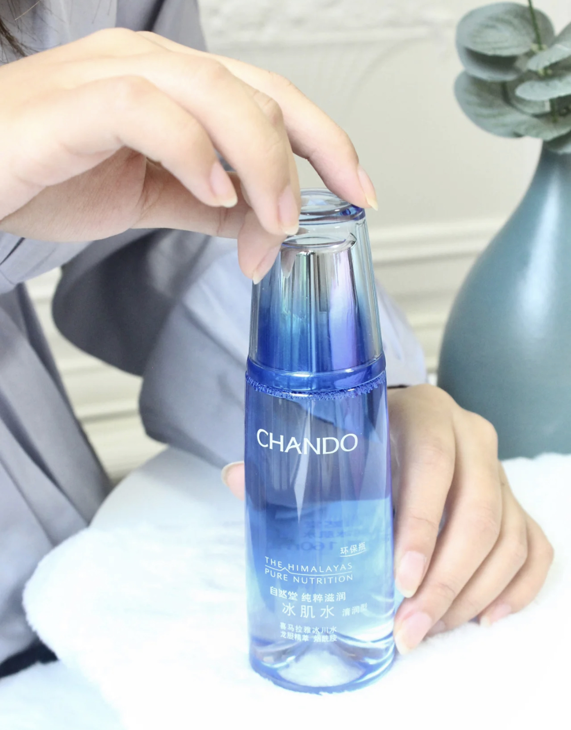 自然堂冰川水乳和pmpm哪个更好用,保湿水乳推荐排行榜第一名自然堂