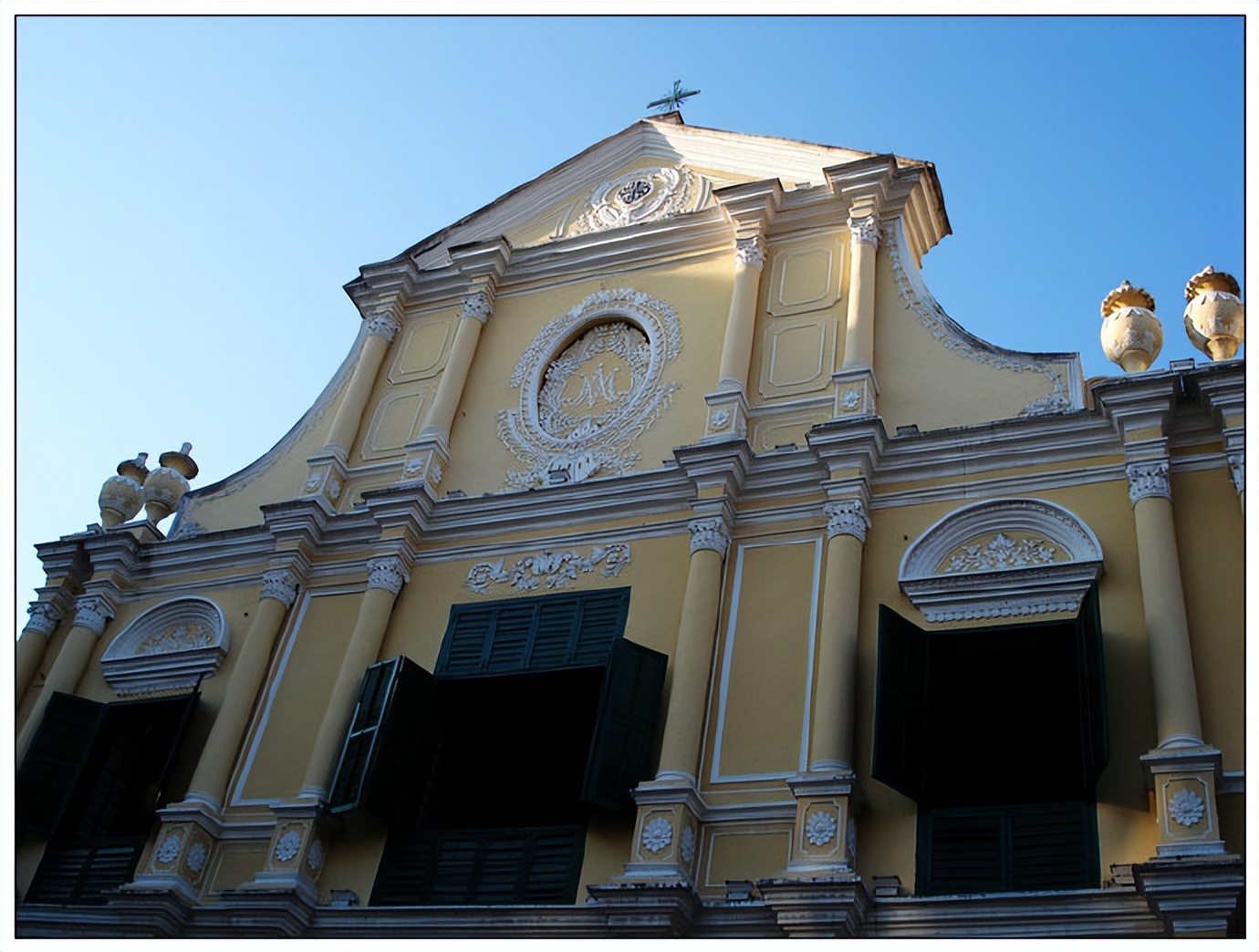 澳门特色景点最有名小吃,澳门的哪些特色景观