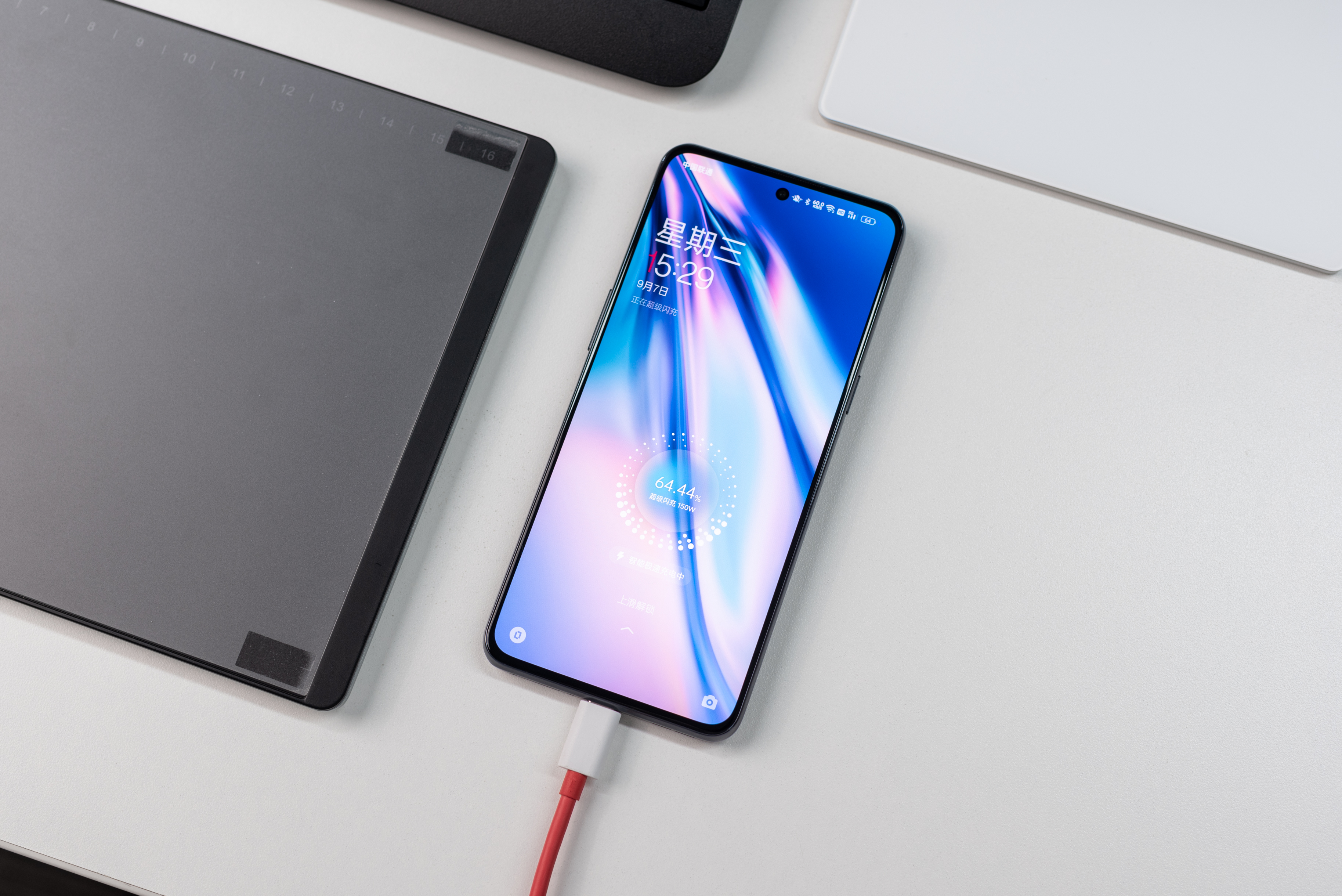 iphone和华为哪个适合当主力机,6-7千的华为和苹果哪个性价比高