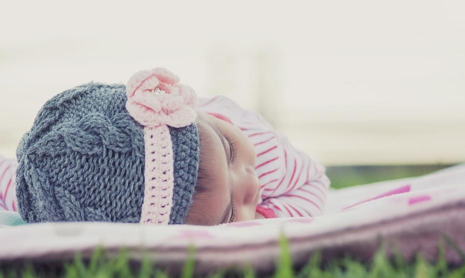 产后宝妈例假不正常怎么办,宝妈产后多久来月经正常