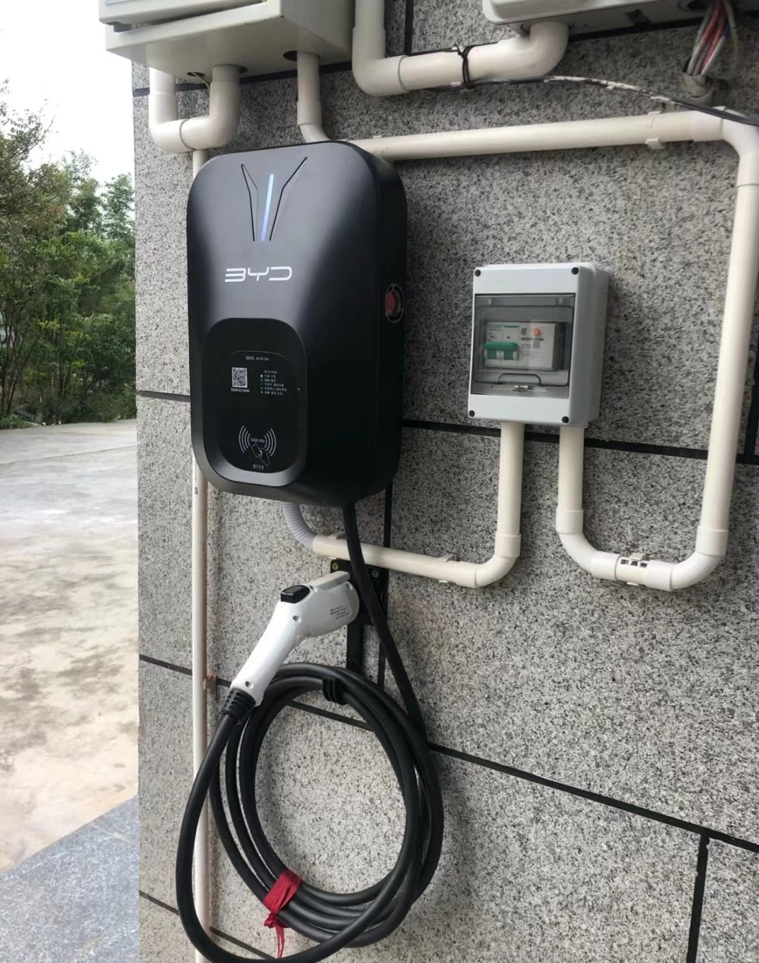 秦plusev充电要多少时间,秦plusdm-i120km尊贵型充电多久