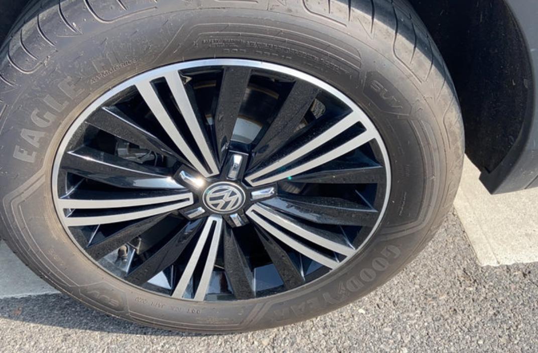 途观l更换at胎感受,大众途观l保养1.5和2.0费用一样吗