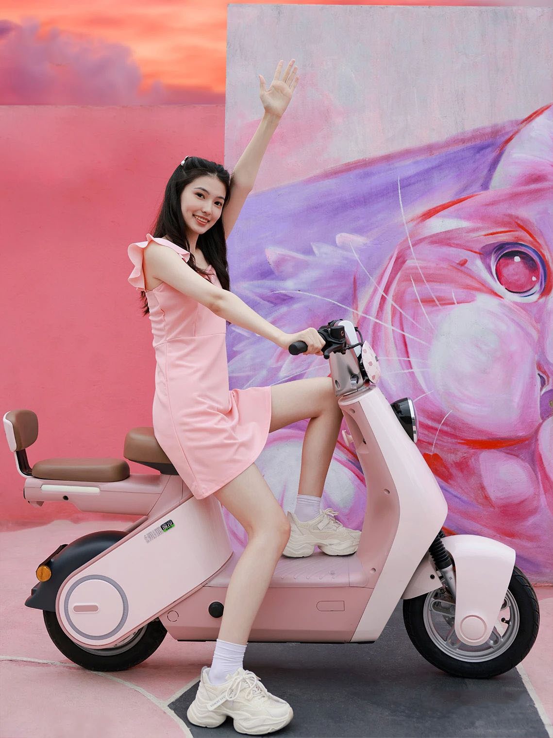 这三款纯电车续航均超500km,两辆电动车续航五百公里