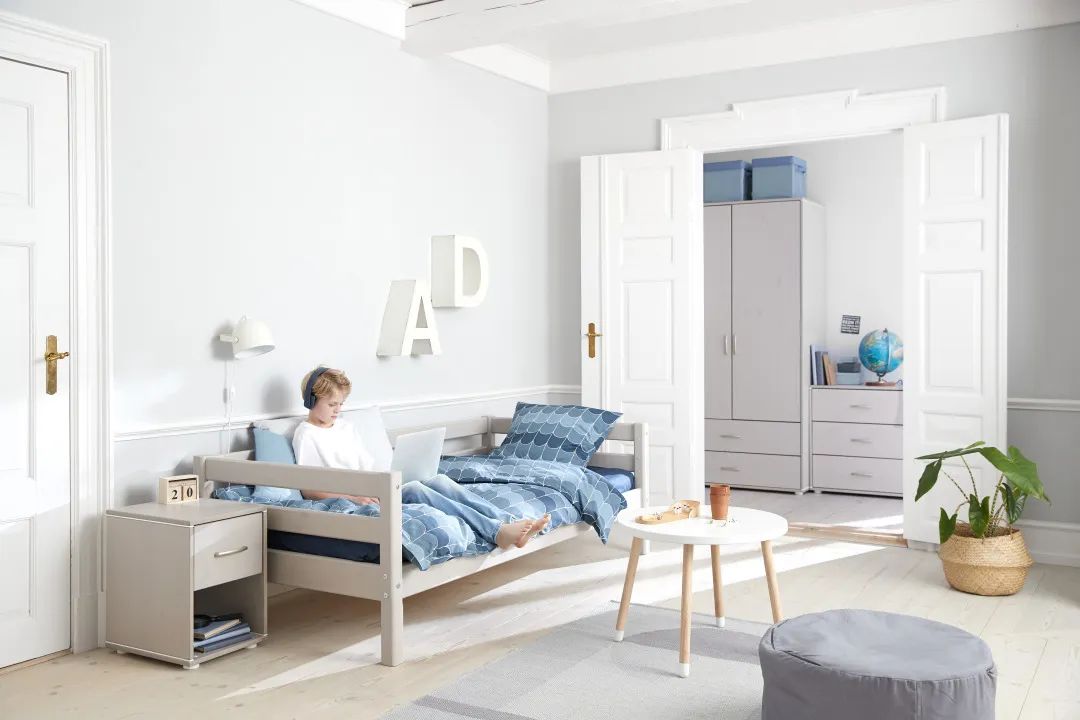 建造实木儿童房,打造儿童房过程视频