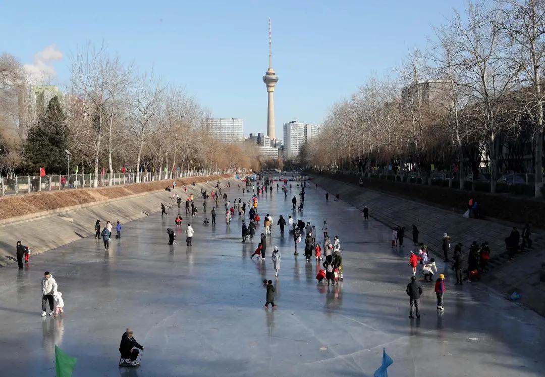 北京冰场游玩攻略,北京天然的冰场有哪些地方