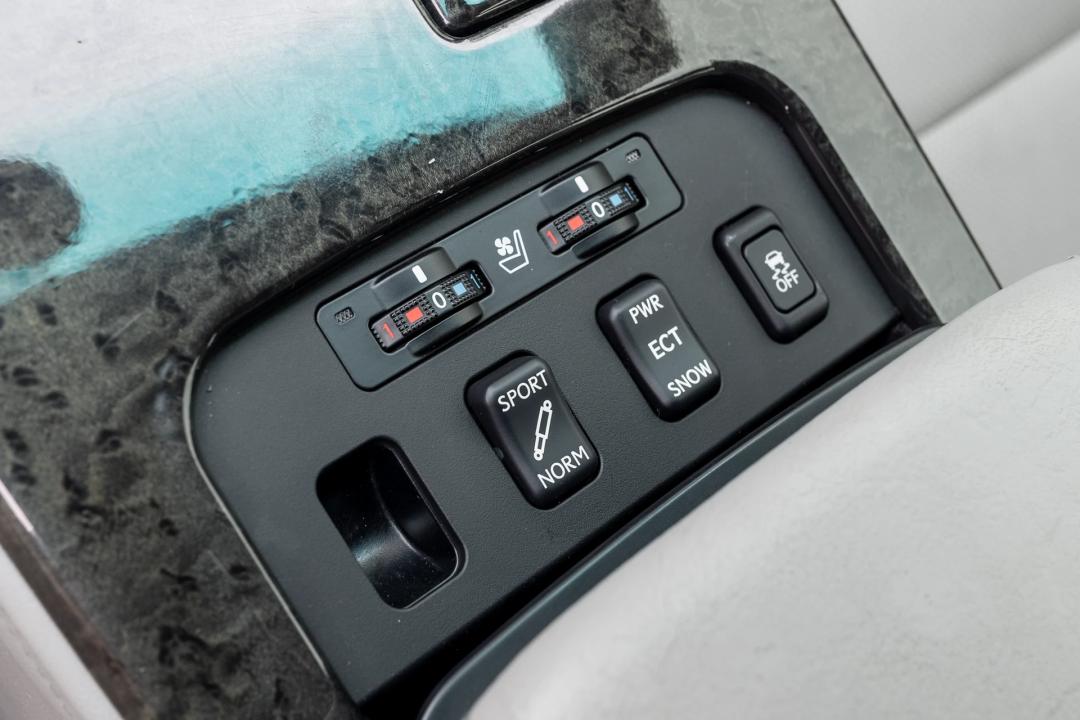 足够强大，就能与自己和解，经典值得回味——二*雷手**克萨斯GS300