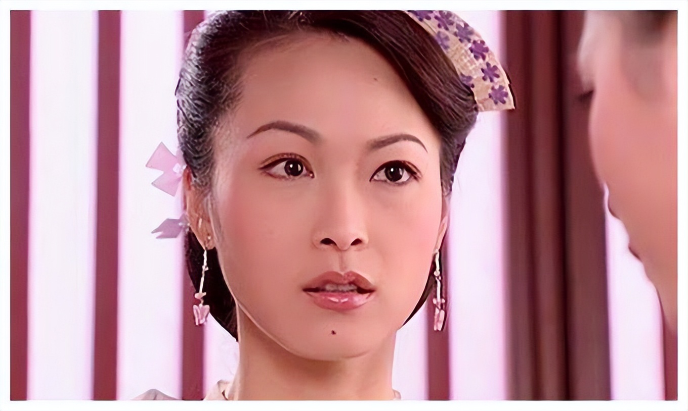 邵逸夫认她做红颜，向华胜为她抛弃张敏，张玉珊不嫁豪门自成豪门