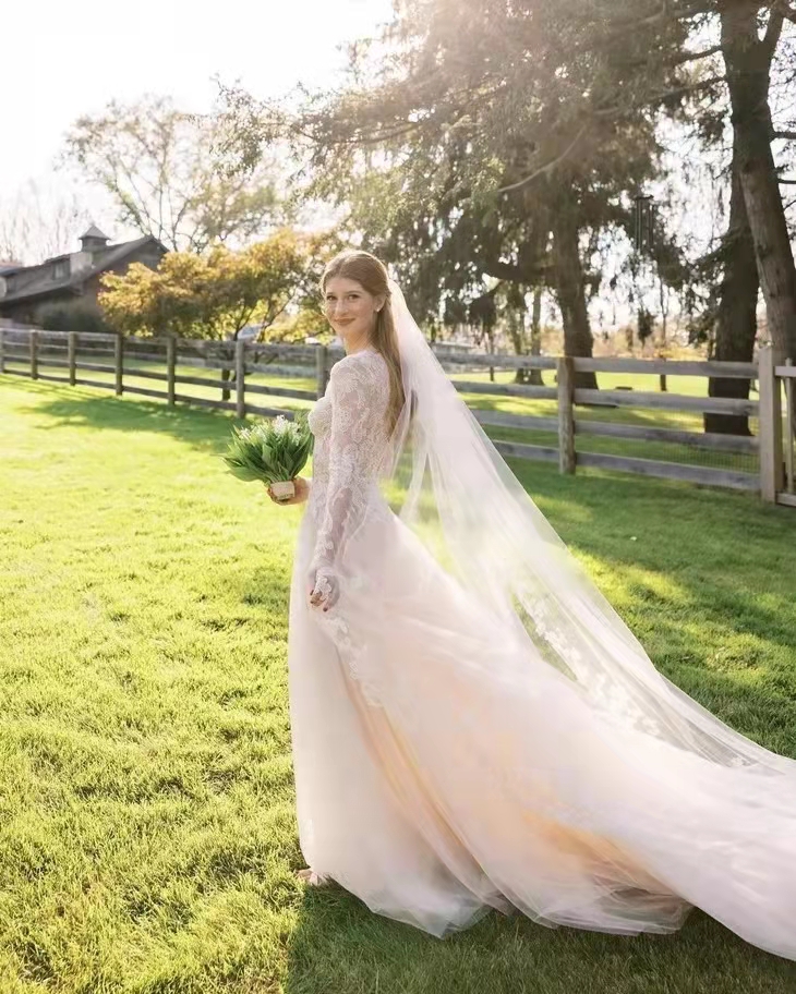 婚纱怎么选适合自己的风格,婚纱怎么选好看