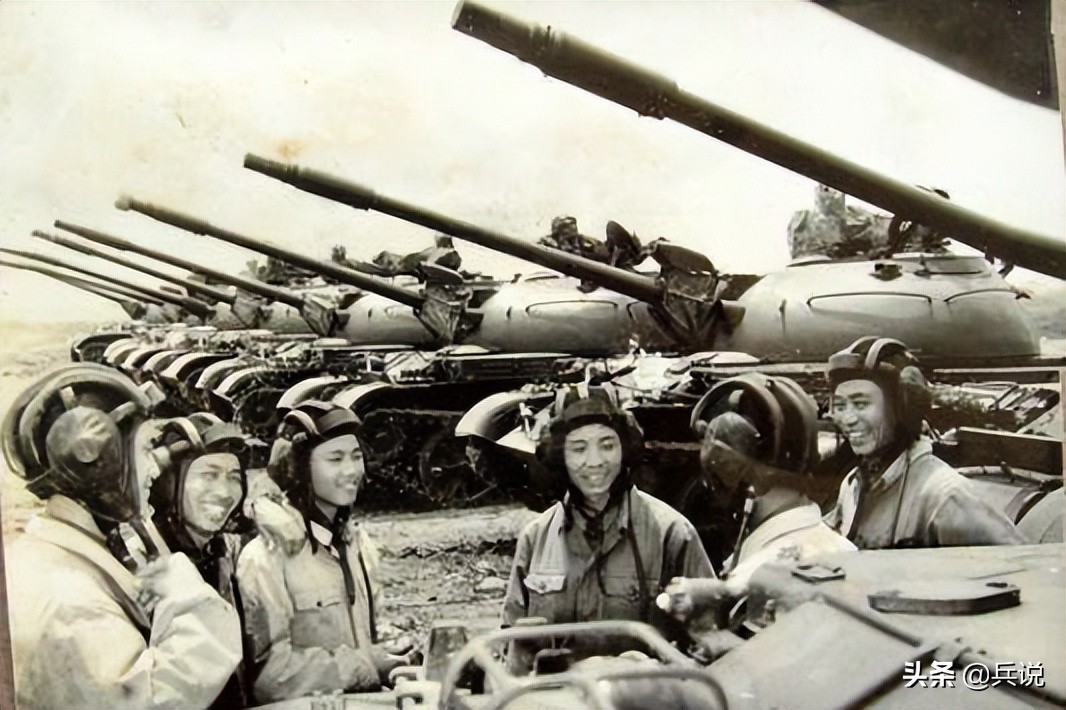 蛇谷奇兵坦克兵,蛇谷奇兵坦克过悬崖