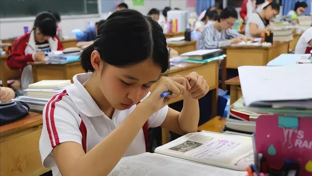 高二一轮复习知识点大全,高三一轮复习该怎么做题