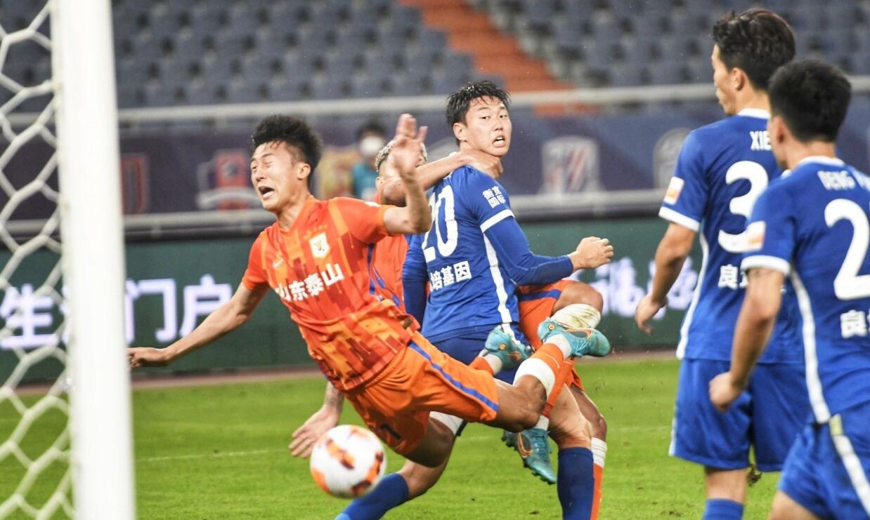 武汉三镇2-0山东泰山,武汉三镇2比0山东泰山比赛录像