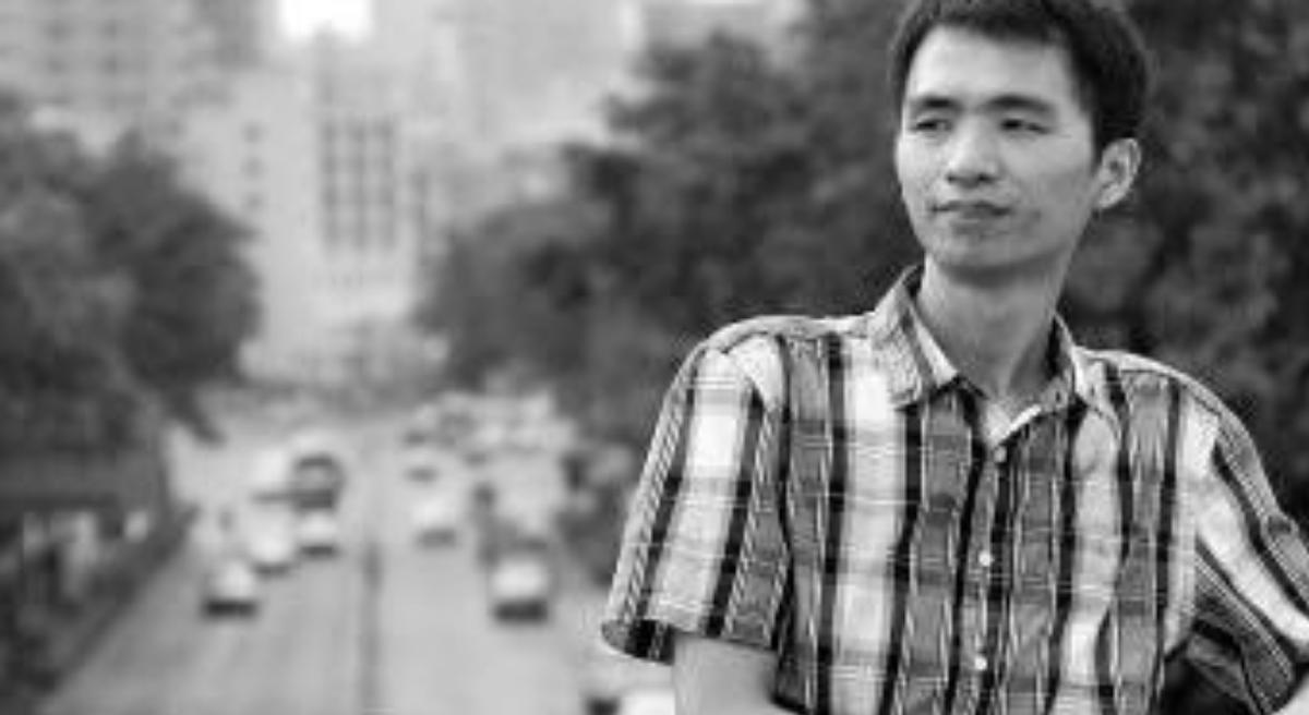 深圳工厂实录：喝酒、撩妹、玩游戏，低学历工人逃不掉的命运