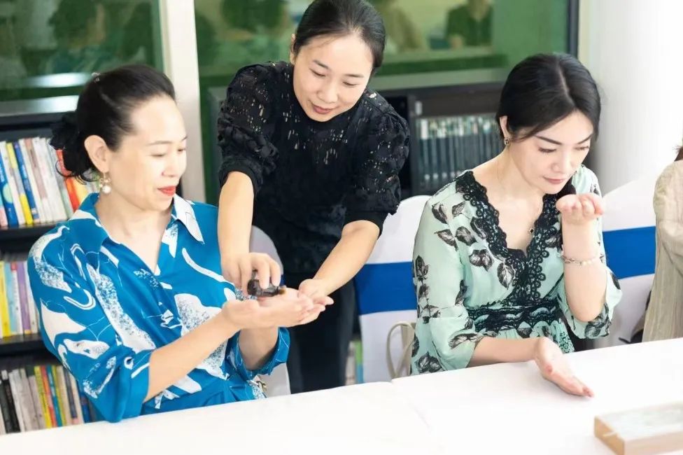 女朋友需要过的节日清单,每个女生过节一定要准备什么