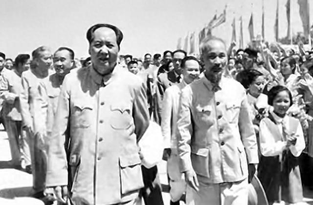 65年胡志明秘密访华，提出此行三个目的，毛主席：第二点我不接受