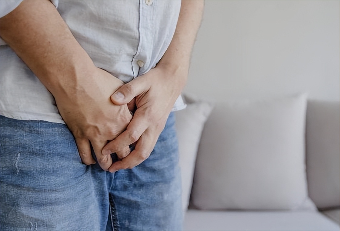 男人的裤裆潮湿是啥原因,男人感觉潮湿什么原因