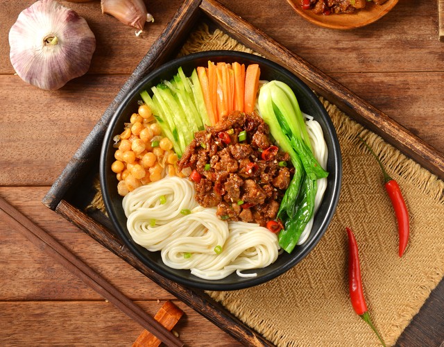 正宗老北京炸酱面店推荐,最正宗的炸酱面推荐广州