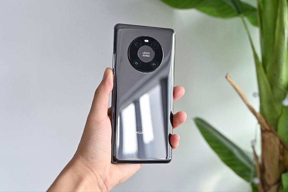 目前华为手机什么型号最值得入手,现在买华为手机啥机型好