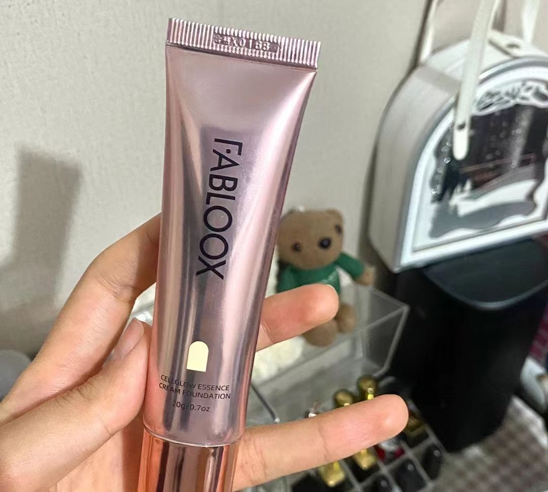 冬天混合皮用迪奥粉底用哪一款,适合干皮而且遮瑕力强一点的粉底