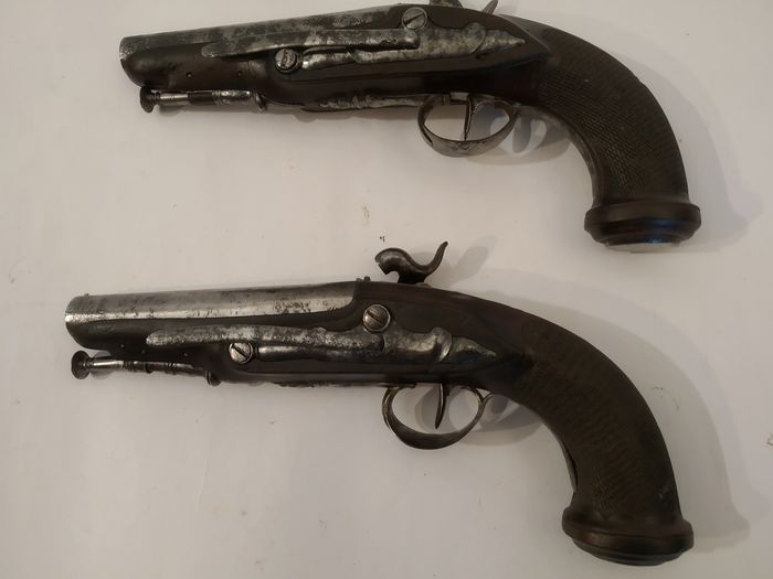 燧发枪与击发枪的区别,燧发枪为什么能取代火绳枪