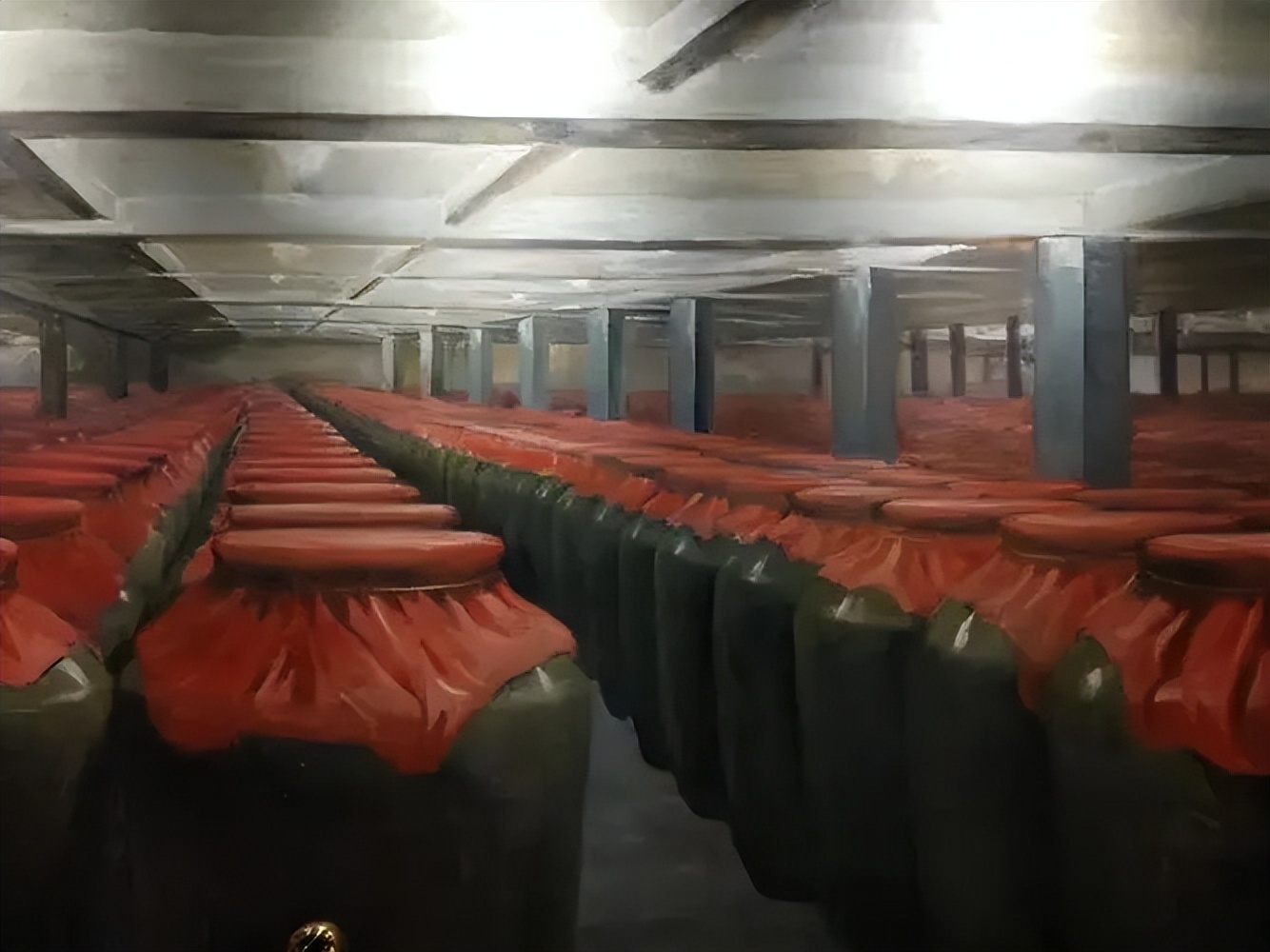 97年香港回归赖茅酒2斤装价格,97香港回归纪念版赖茅2斤装