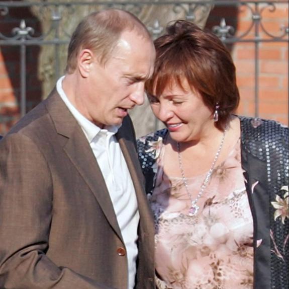 前俄罗斯国母：普京一生的挚爱，相伴30年为何离婚改嫁小鲜肉？