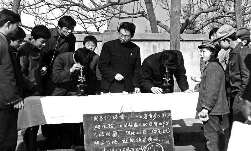 日军兽行：当着男人的面玷污了女儿，临走还残忍割下妻子乳房