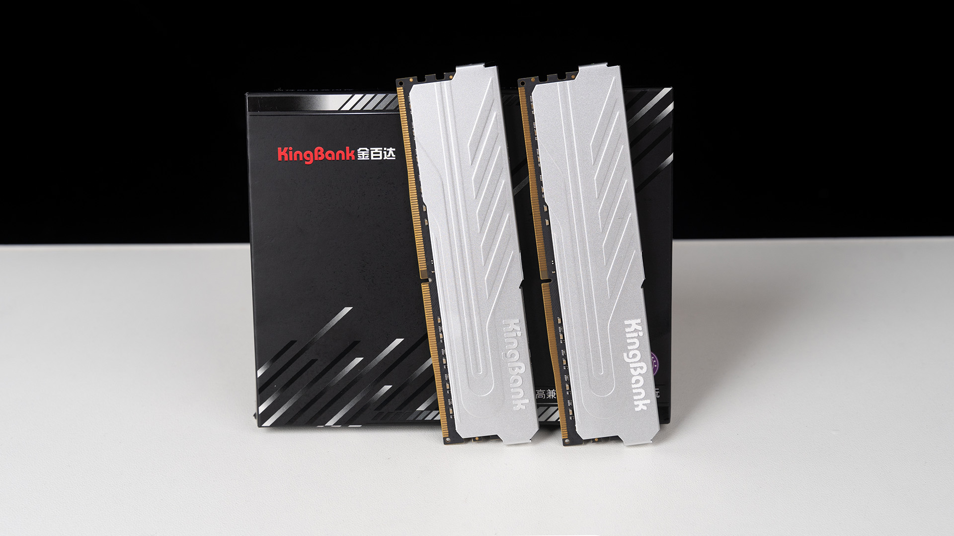 帮老爸装一台“超大杯”的8.1L便携主机—5600G+32GBD4+2*1TB固态