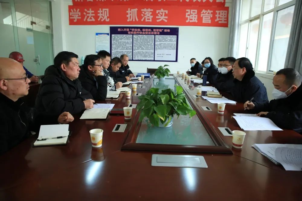 打击恶意欠薪为劳动者追回256亿元,警方为30名工人追回欠薪近30万