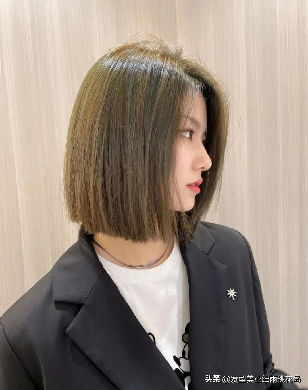 女生一刀切短发怎么吹,高级层次感短发