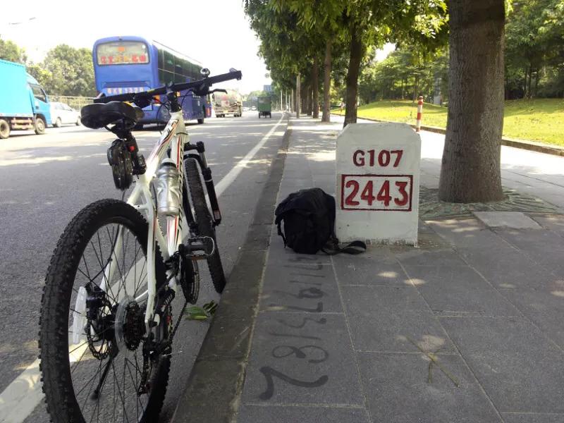 人生中的第一辆车什么好,人生中的第一辆车如何选择